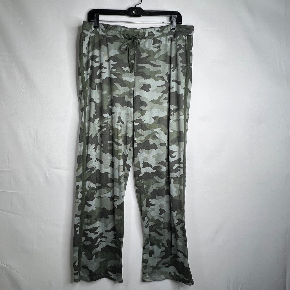 Lucky Brand Green Camo Pajama Set Women XL Lounge Pants Shorts Sleepwear Soft - Picture 3 of 15